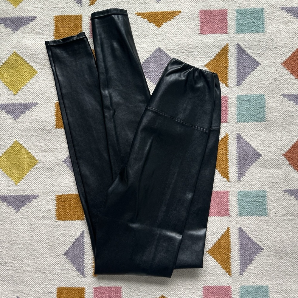 Aritzia Wilfred Free Daria Pant